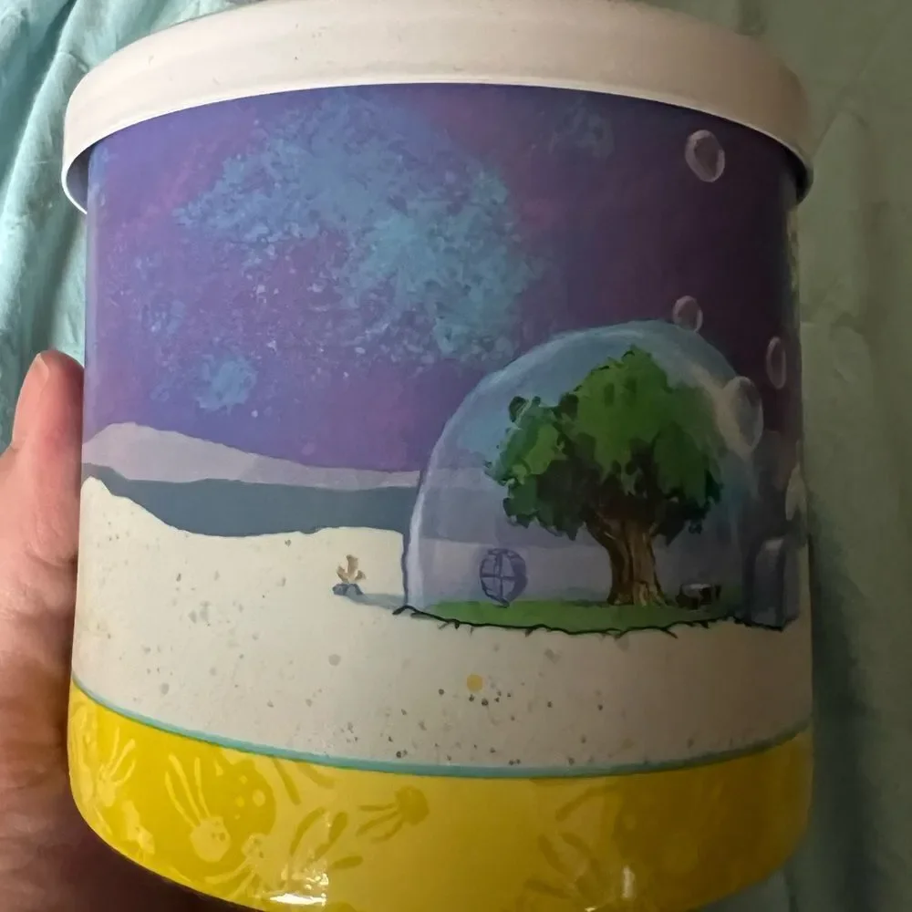 Goose Creek SpongeBob 3 Wick Candle Sandy Cheeks